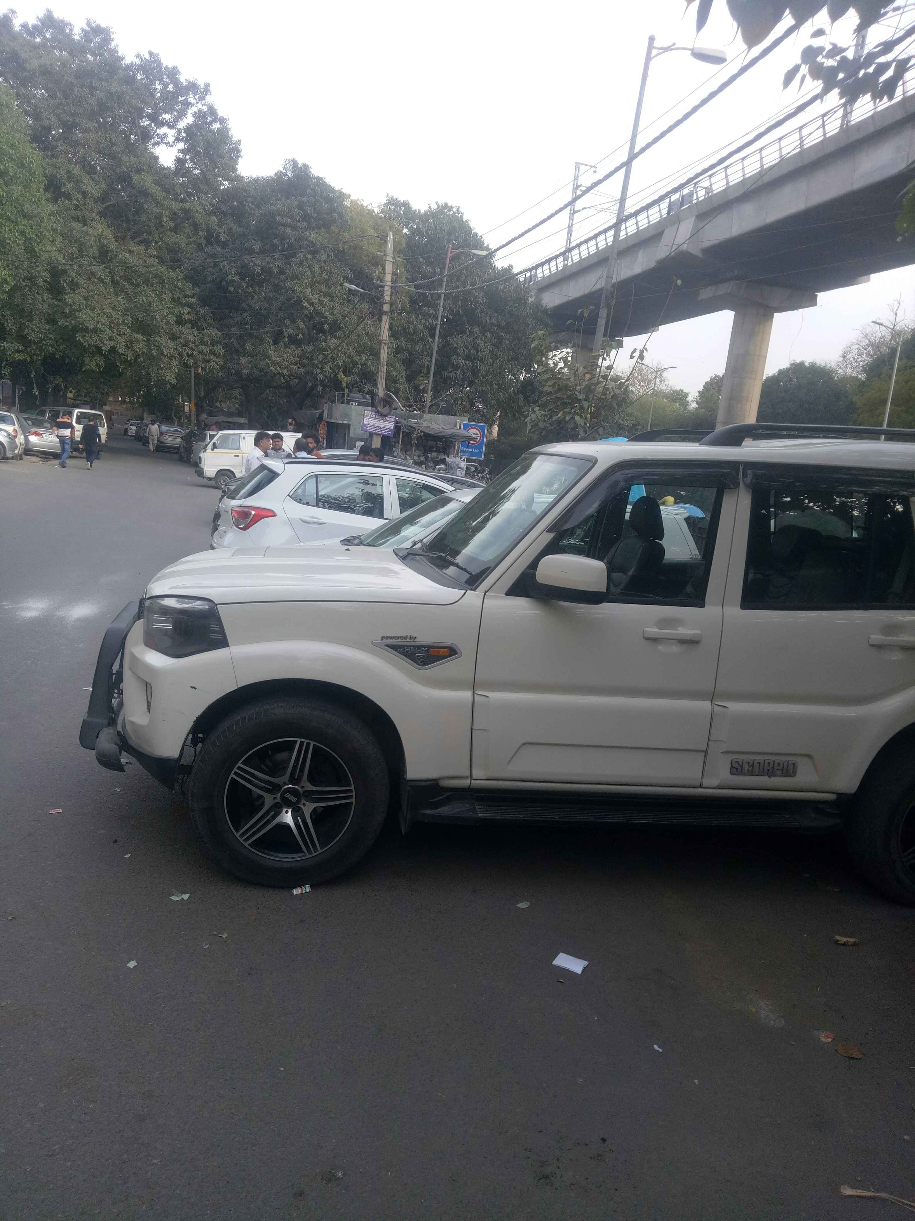 Yes Bank parking jhandewala point 4 In New Delhi