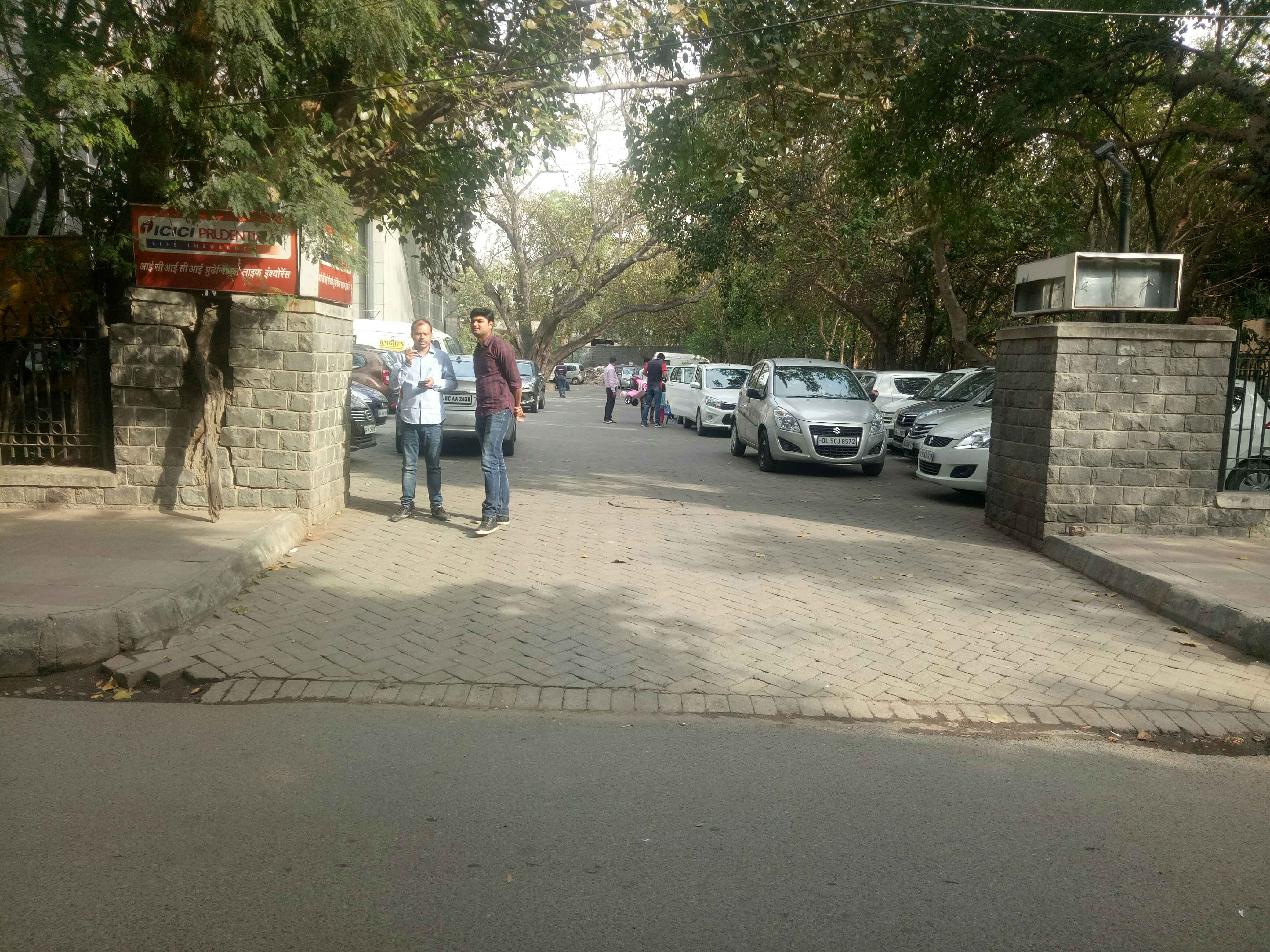 cycle market Jhandewalan poit 1  In New Delhi