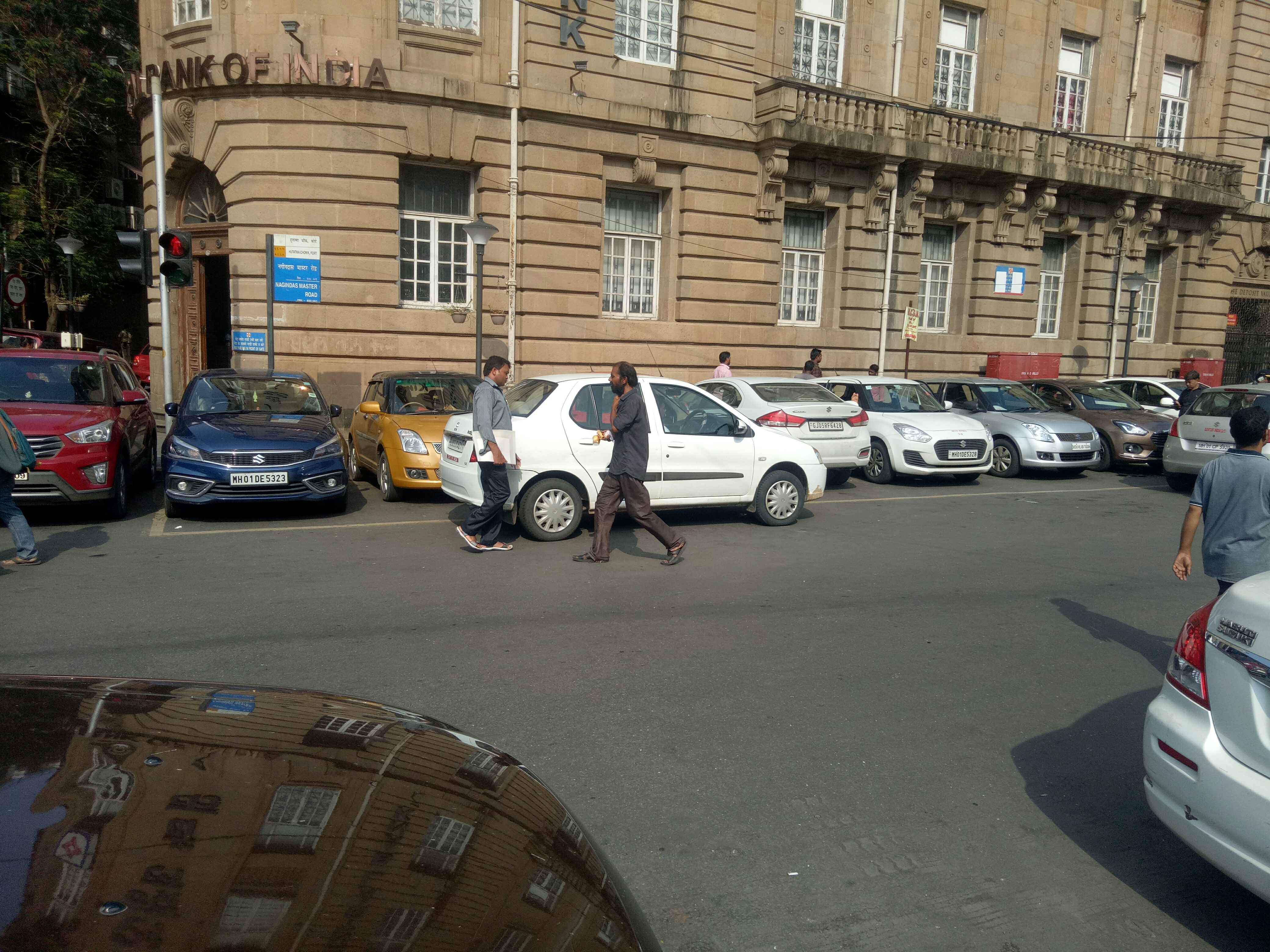 Kala Ghoda Parking Point 2  ParkingHawker - Book Parking Rent Parking