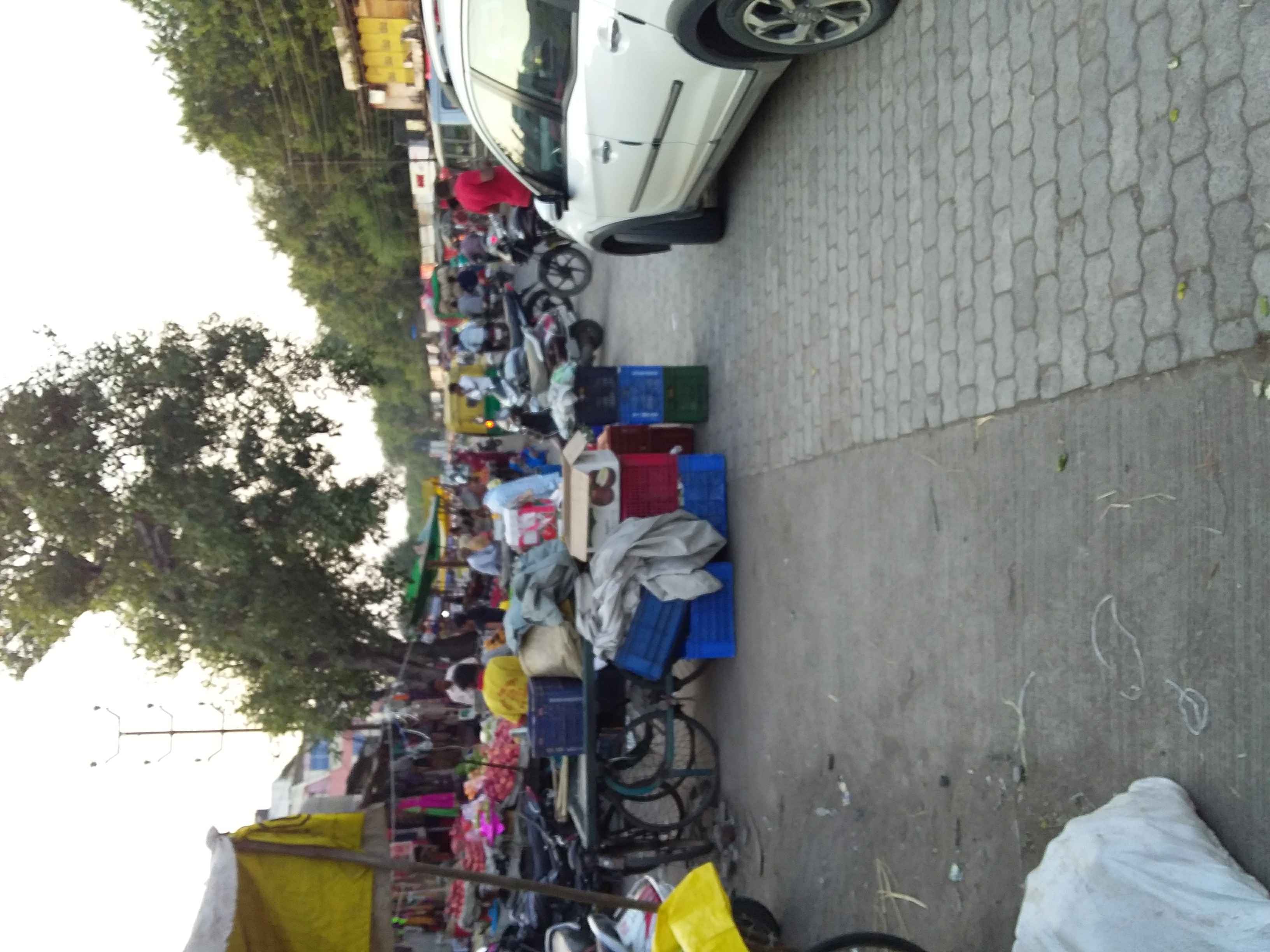 anand cloth parking In Indore